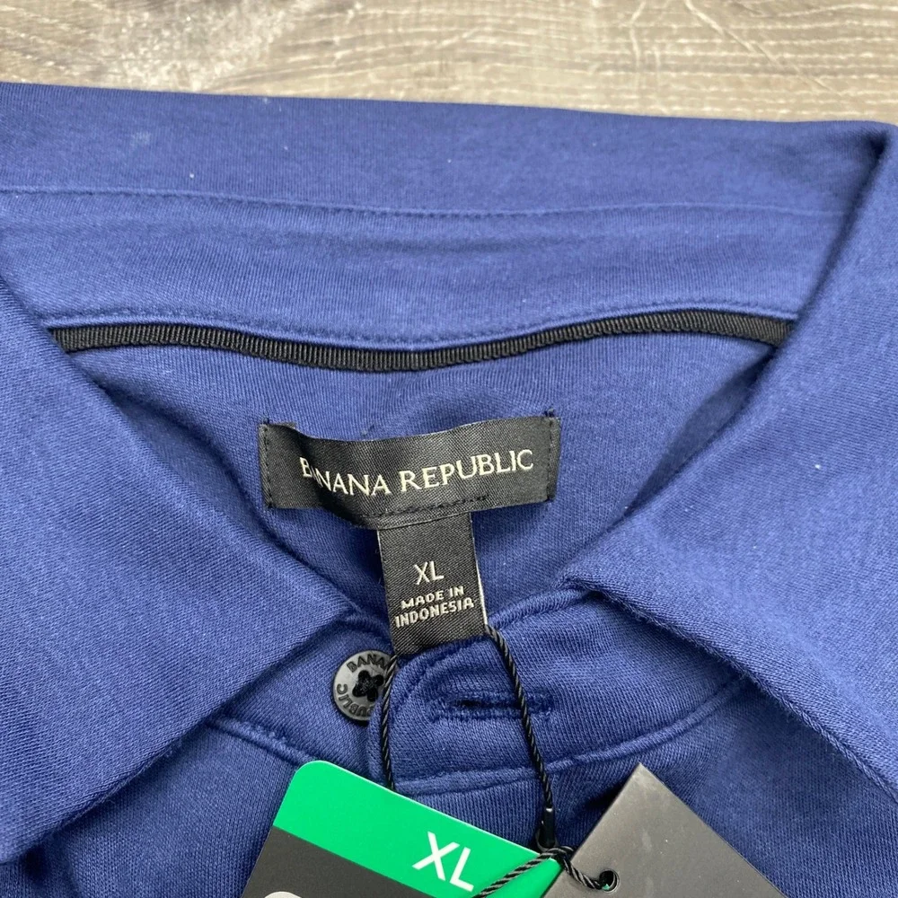 Banana Republic Polo Shirt Mens XL Navy Blue Luxe Touch Performance Casual